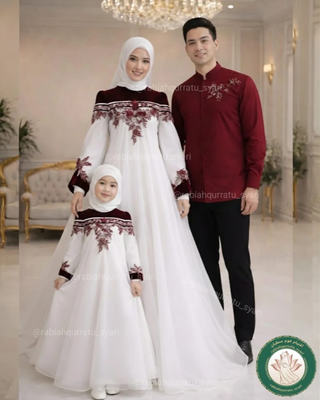 Koko & Dress Merah alt